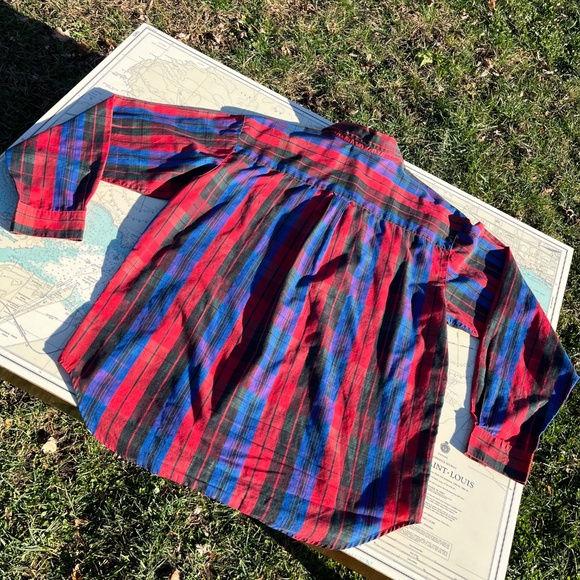 Vintage 90s Red and Blue Plaid Button Up - Picture 6 of 7